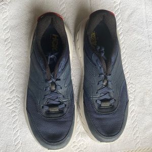 Used Hoka One One Bondi